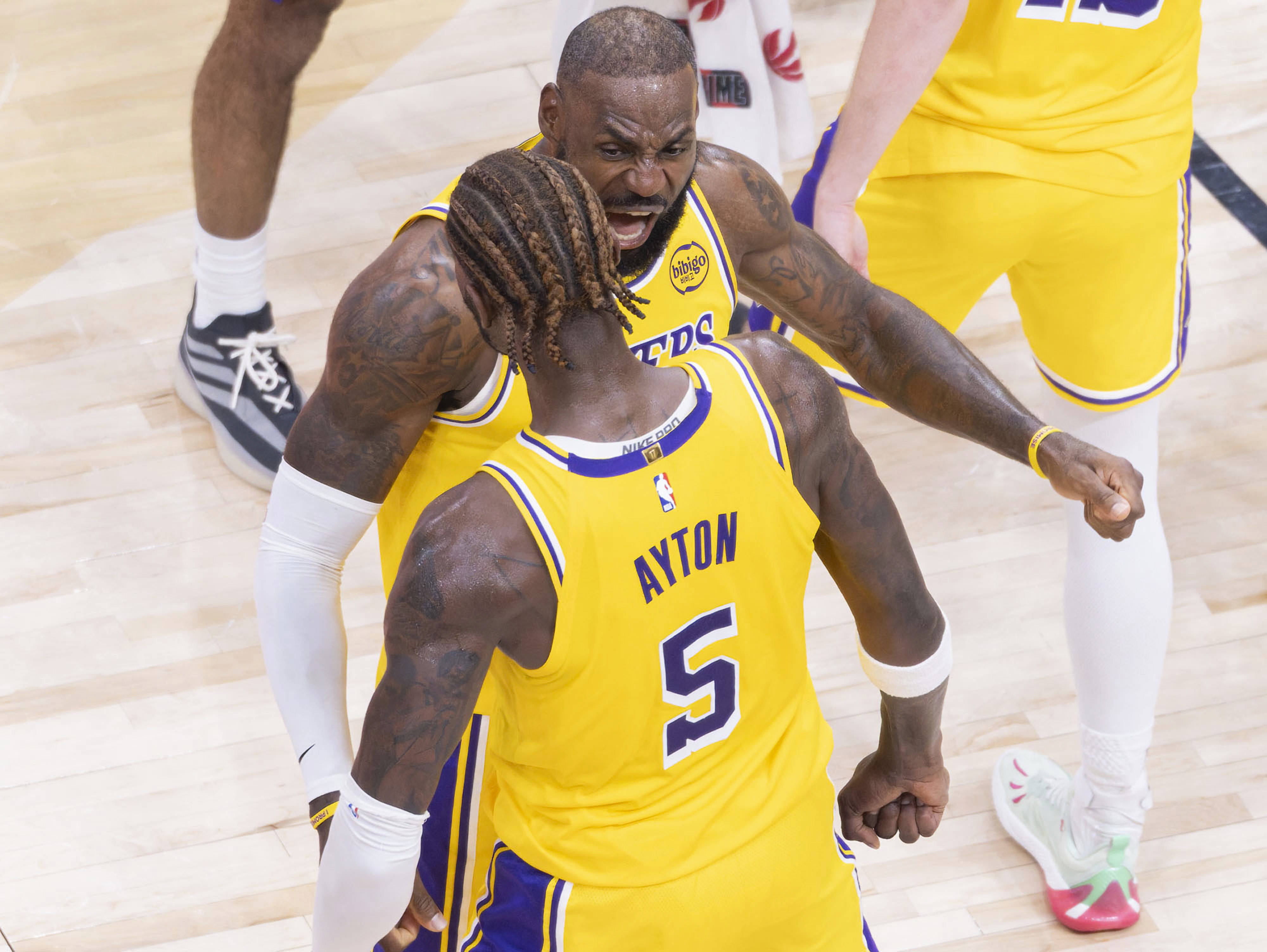 kaiyunapp-赛地聚焦：NBA常规赛关键时刻热度飙升，北京首钢临场应变，赛场秩序良好，球探报告显示潜力的简单介绍