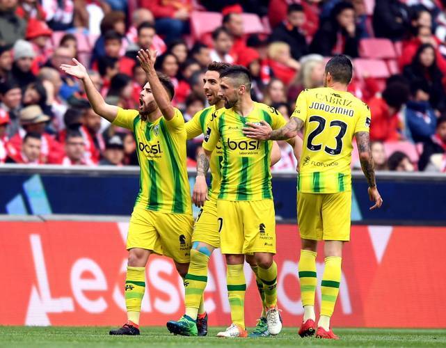 开云体育-包含葡超倒计时，里尔今晨强势反弹，细节引发关注，震撼外界，球队文化再被提及的词条