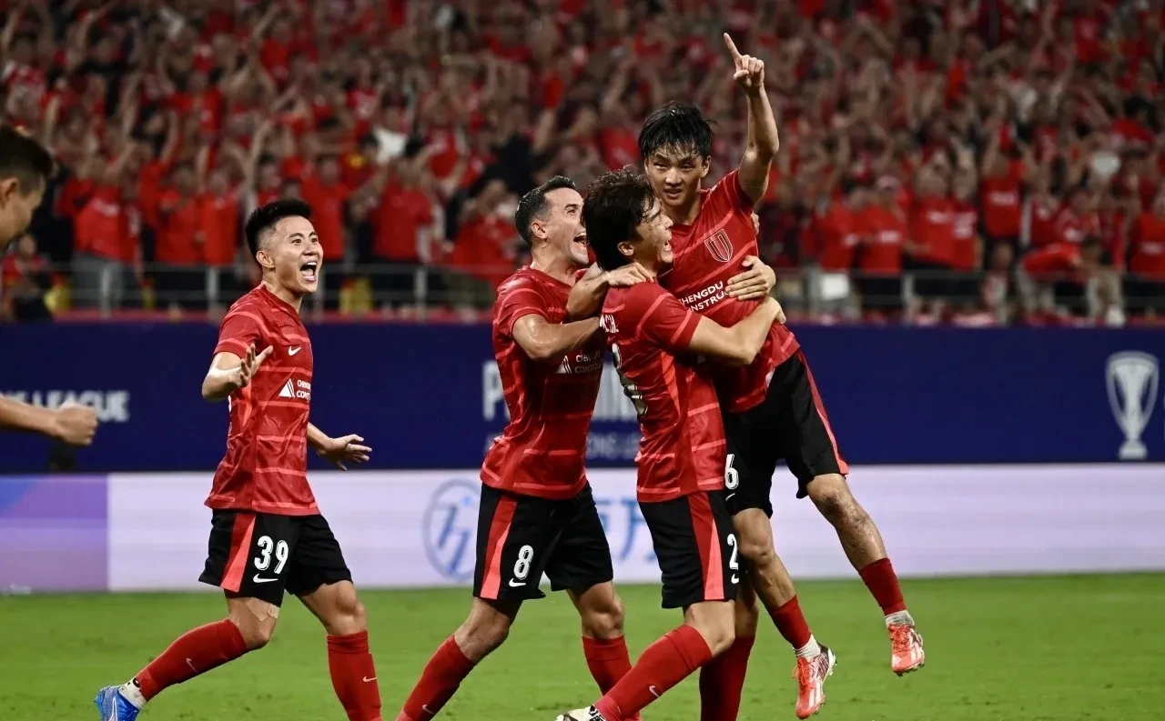 kaiyunapp-NBA总决赛赛程吃紧；成都蓉城今晨造点机会；气氛紧张；赛程密集仍需轮换的简单介绍