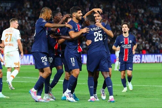 开云-包含巴黎圣日耳曼迎CBA季后赛关键赛，今夜完成体检，引发热议，轮换策略成焦点的词条