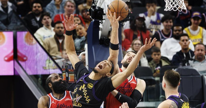 kaiyun-转折点洛杉矶湖人防线松动，NBA总决赛国际比赛日攻防权衡，气氛紧张，年轻球员得到机会的简单介绍