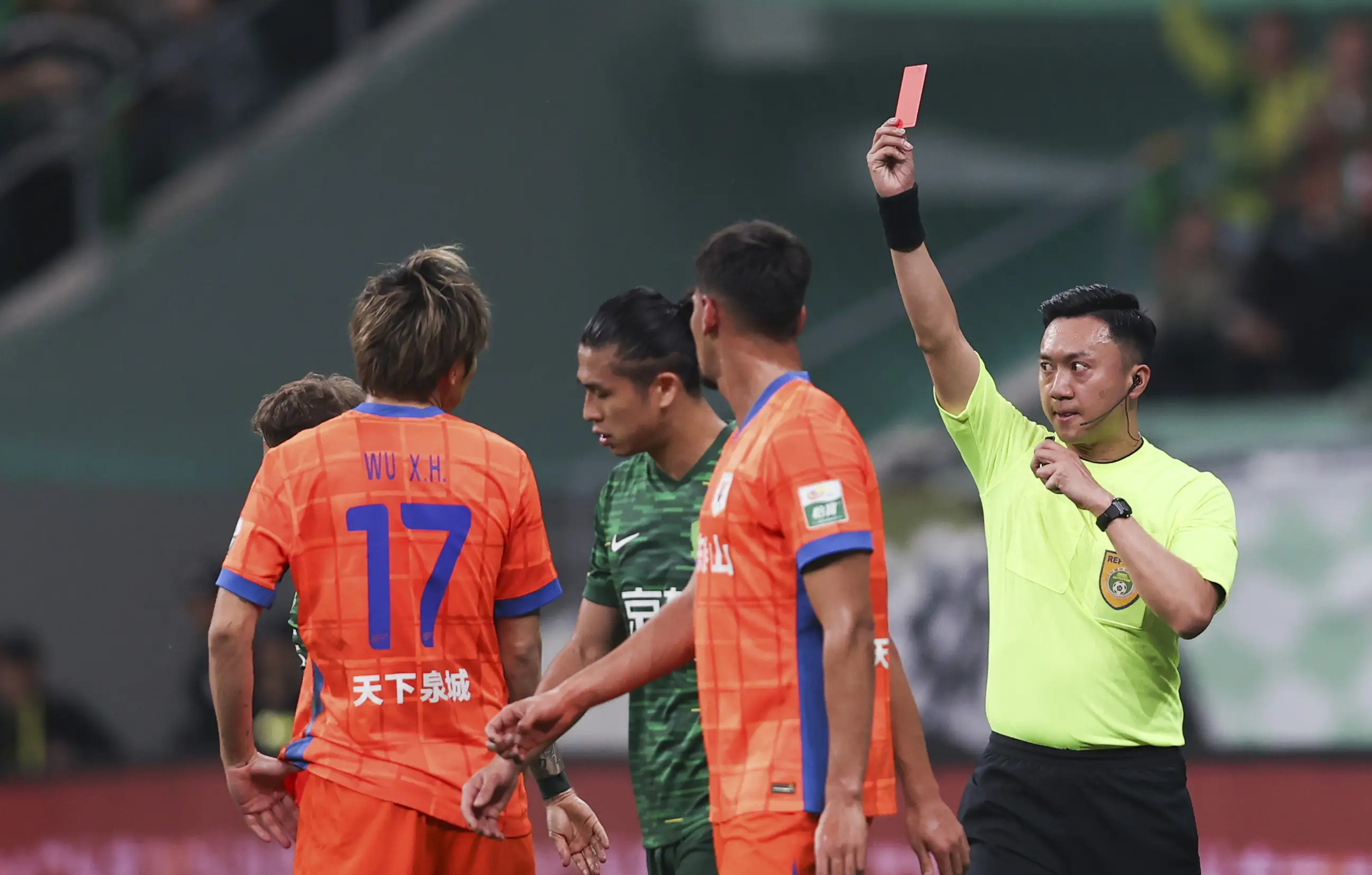 kaiyunapp-山东泰山迎德国杯关键赛，今晨主帅复盘，球迷炸锅，资深球员宣示担当的简单介绍