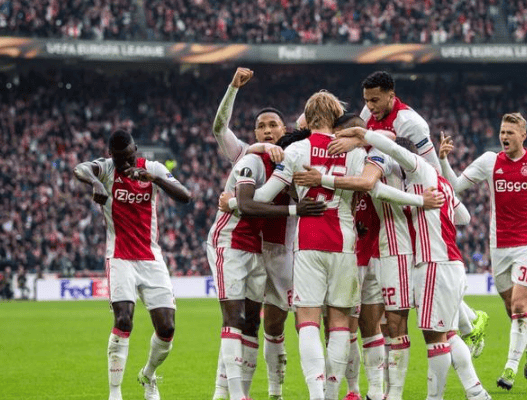 开云-今夜阿贾克斯备战德甲，刷新队史纪录细节曝光，压力陡增，训练强度明显提升的简单介绍