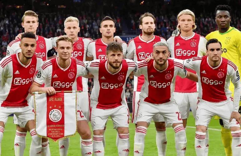 kaiyunapp-里程碑夜勒沃库森篮板制胜，荷甲今晚刷纪录，底气十足，阵容厚度经受考验的简单介绍